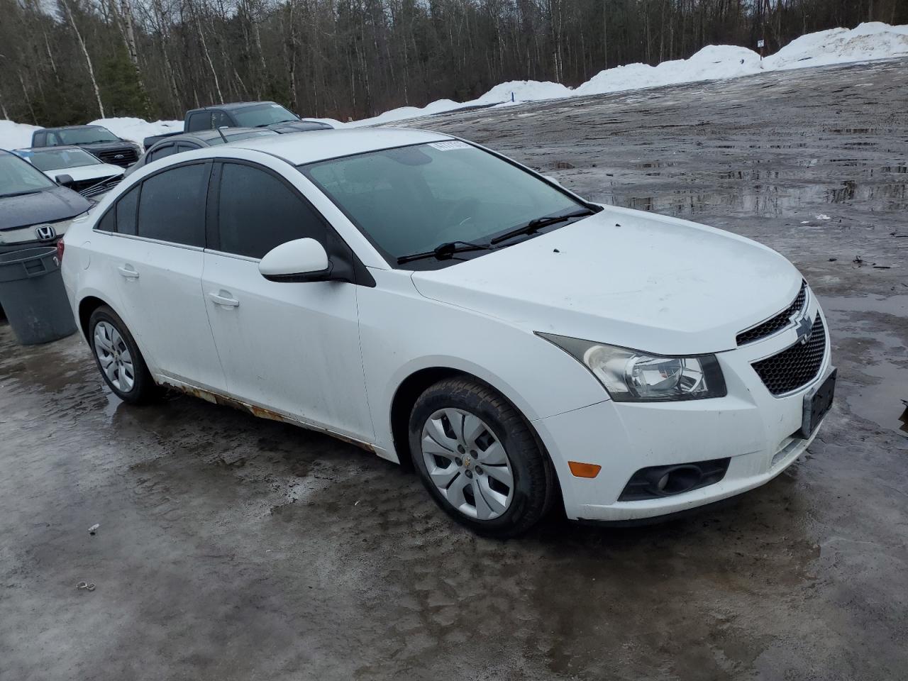 2013 Chevrolet Cruze VIN 1G1PC5SB5D7232102 Copart auction photo, side / minor dent/scratches damage thumbnail 4