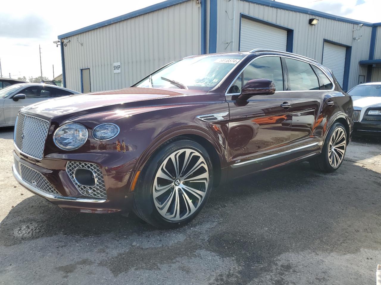 2021 Bentley Bentayga VIN SJAAM2ZV4MC033785 - Copart auction photo