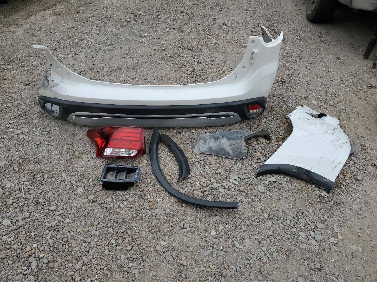 2019 Mitsubishi Outlander VIN JA4AD3A33KZ049334 Copart auction photo, rear end damage thumbnail 13
