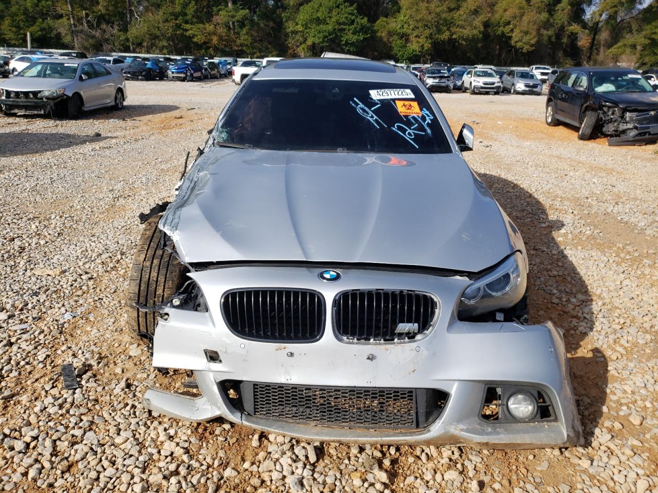 2015 BMW 5er VIN WBA5B1C55FG127112 Copart auction photo, side / front end damage thumbnail 5