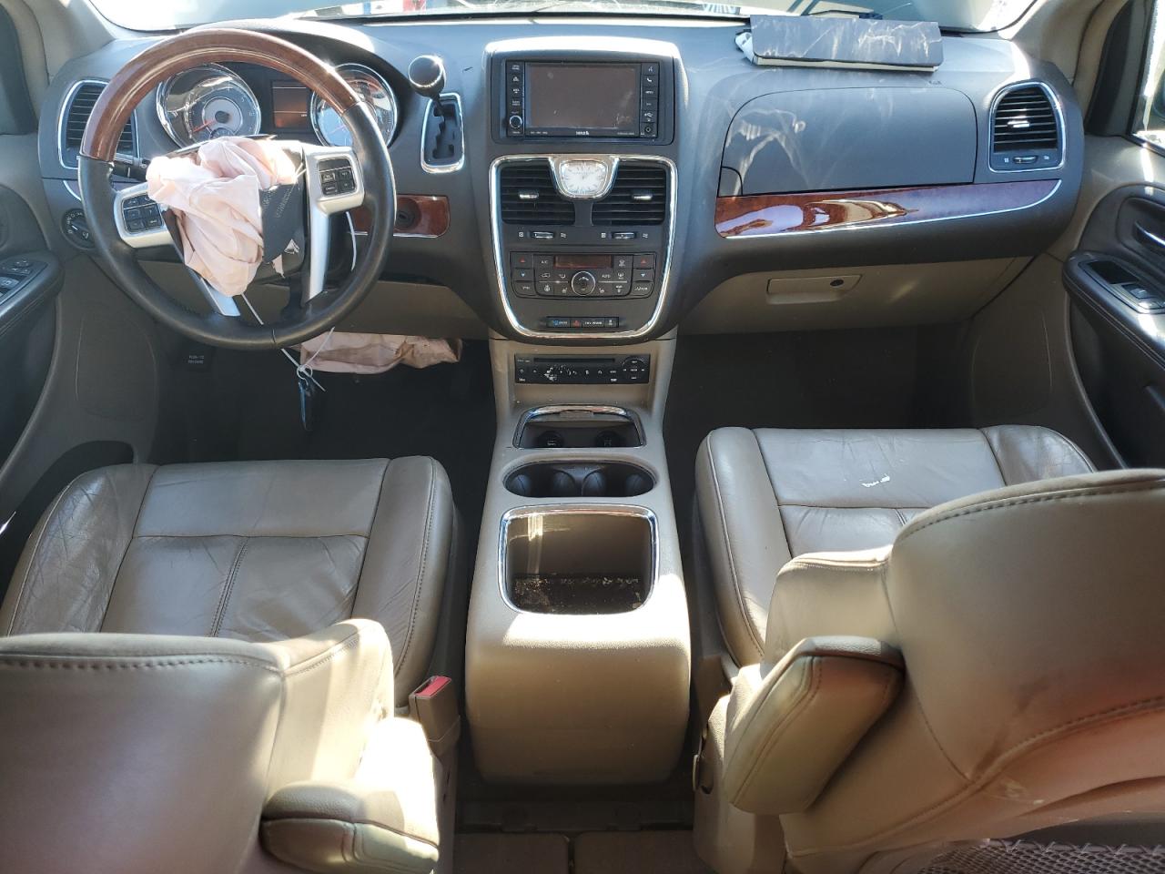 2013 Chrysler Town & Country VIN 2C4RC1GGXDR572471 Copart auction photo, front end damage thumbnail 8