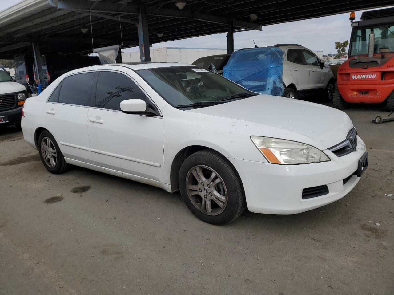 2006 Honda Accord VIN 1HGCM56826A135755 Copart auction photo, front end / side damage thumbnail 4