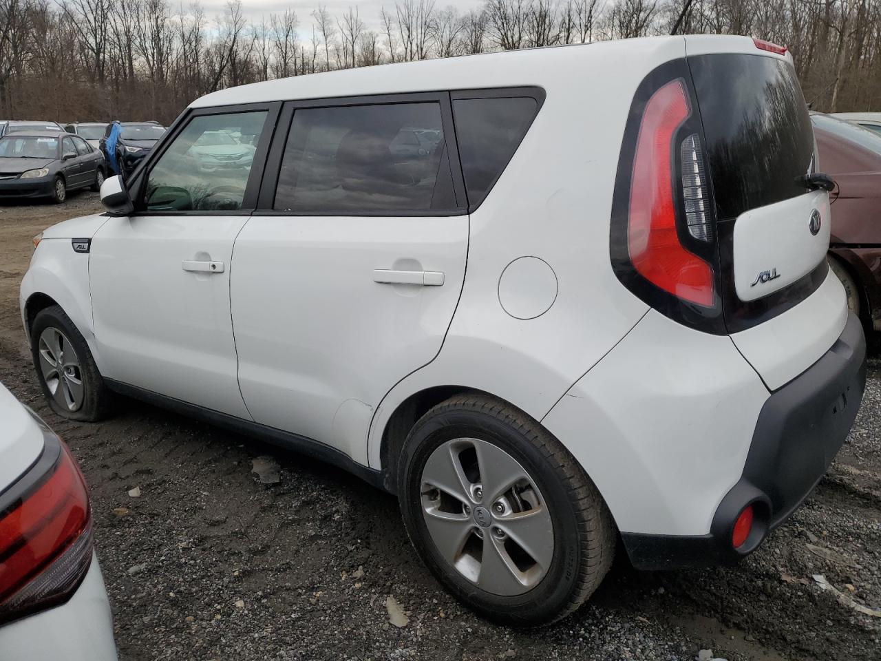 2016 KIA Soul VIN KNDJN2A29G7252798 Copart auction photo, minor dent/scratches damage thumbnail 2