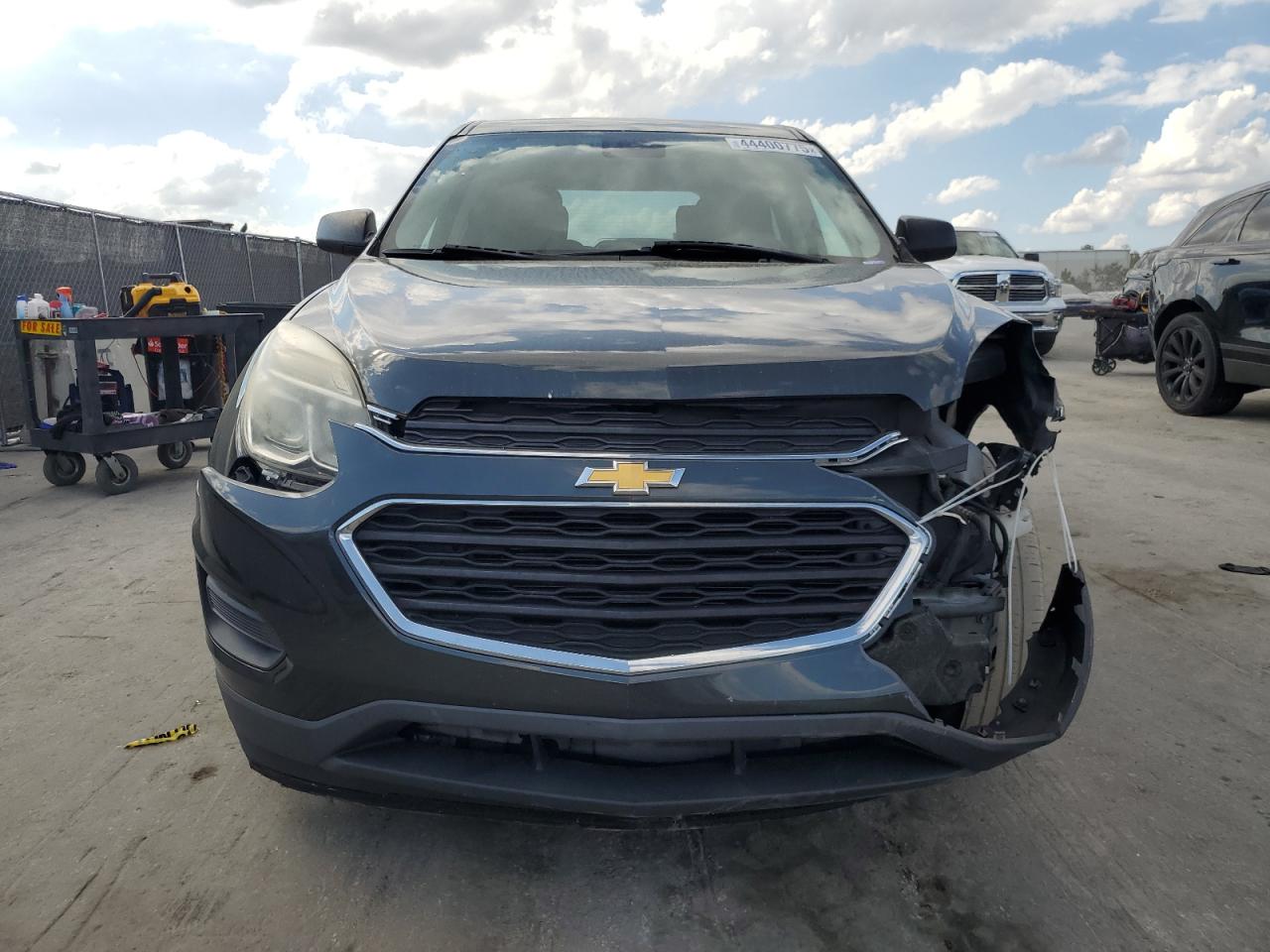 2017 Chevrolet Equinox VIN 2GNALBEK2H1601841 Copart auction photo, front end damage thumbnail 5