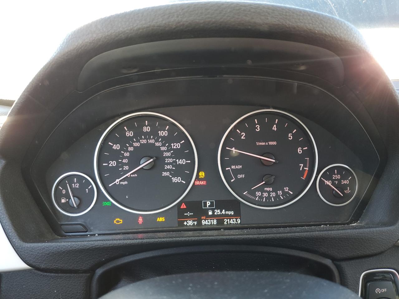 2015 BMW 3er VIN WBA3C3C52FK203091 Copart auction photo, front end / minor dent/scratches damage thumbnail 9
