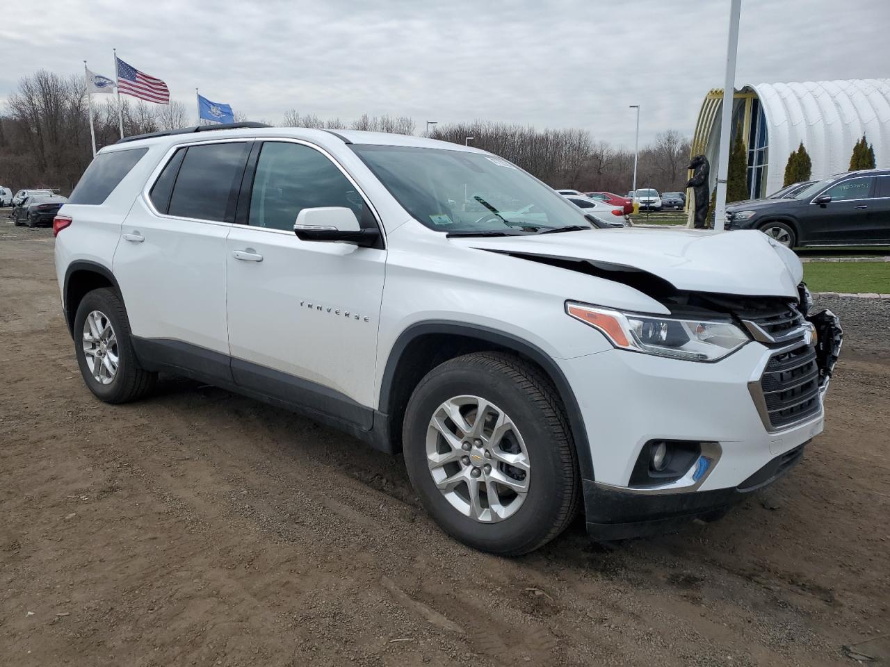 2021 Chevrolet Traverse VIN 1GNEVGKW2MJ188769 Copart auction photo, front end damage thumbnail 4