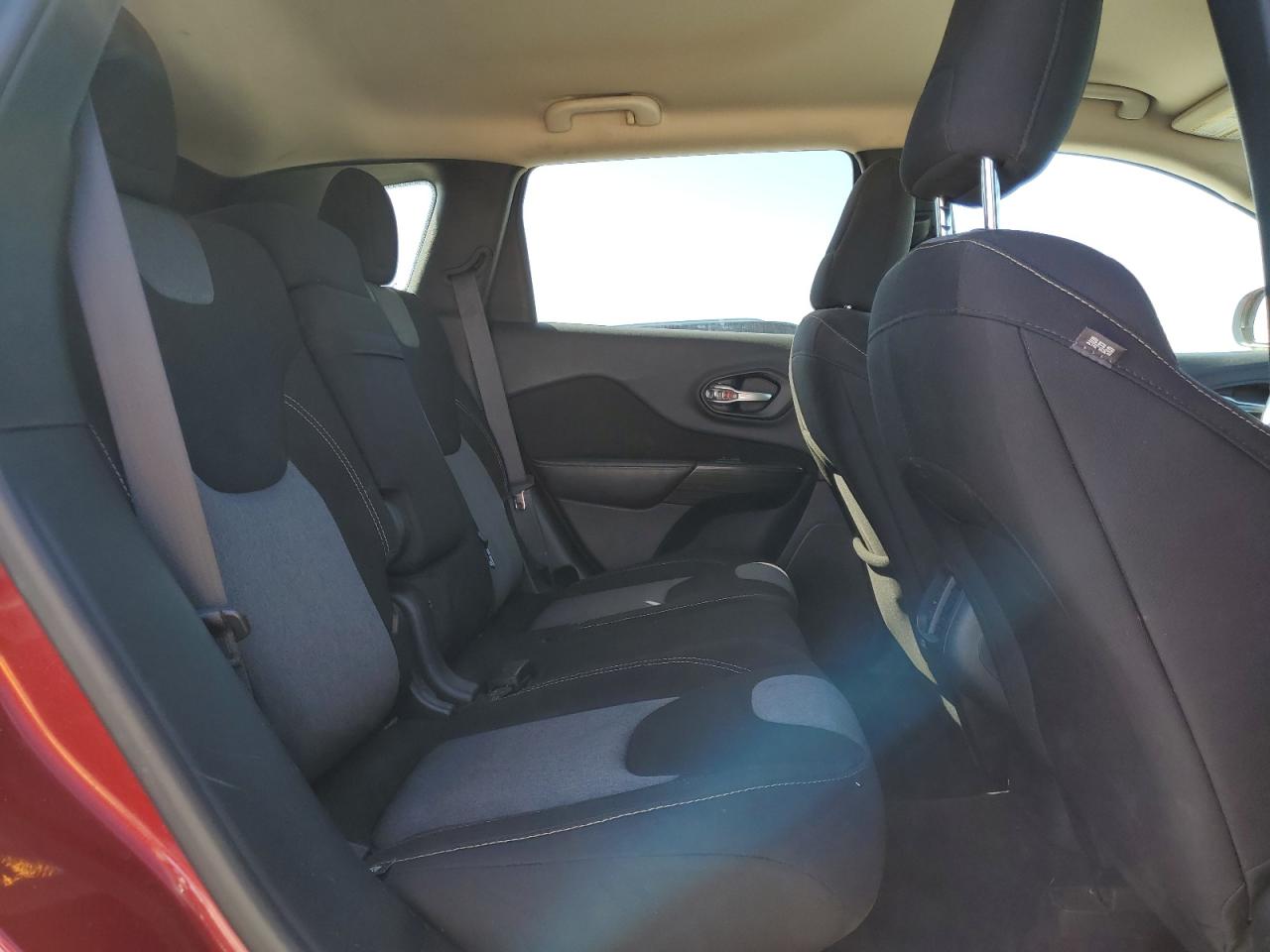 2017 Jeep Grand Cherokee VIN 1C4PJLAB6HW559977 Copart auction photo, front end / minor dent/scratches damage thumbnail 11