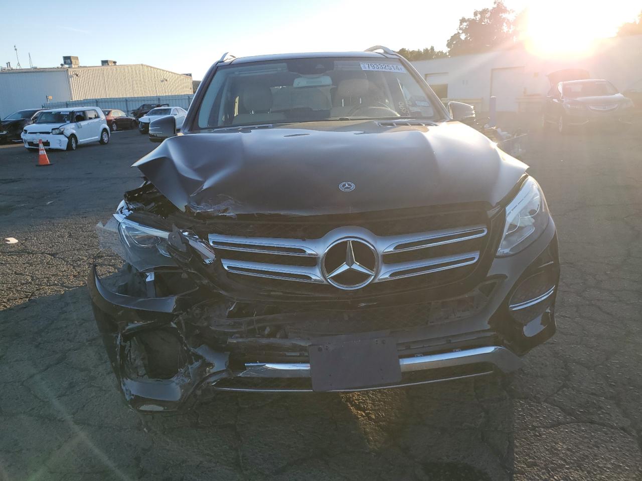 2018 Mercedes-Benz GLE VIN 4JGDA5HB9JB036594 Copart auction photo, front end damage thumbnail 5