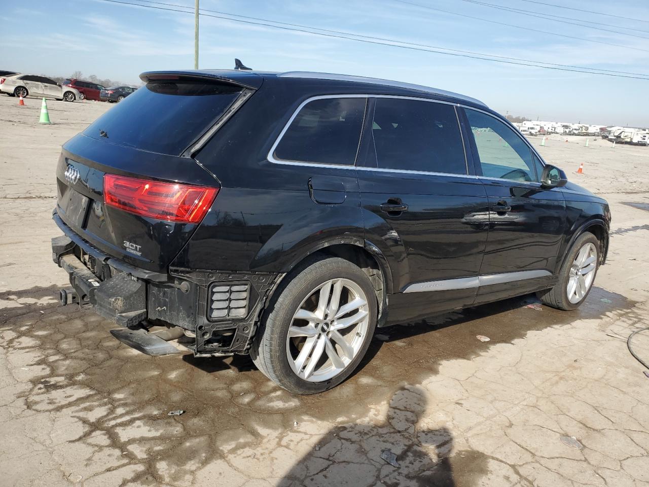 2017 Audi Q7 VIN WA1VAAF76HD016084 Copart auction photo, front end / rear end damage thumbnail 3