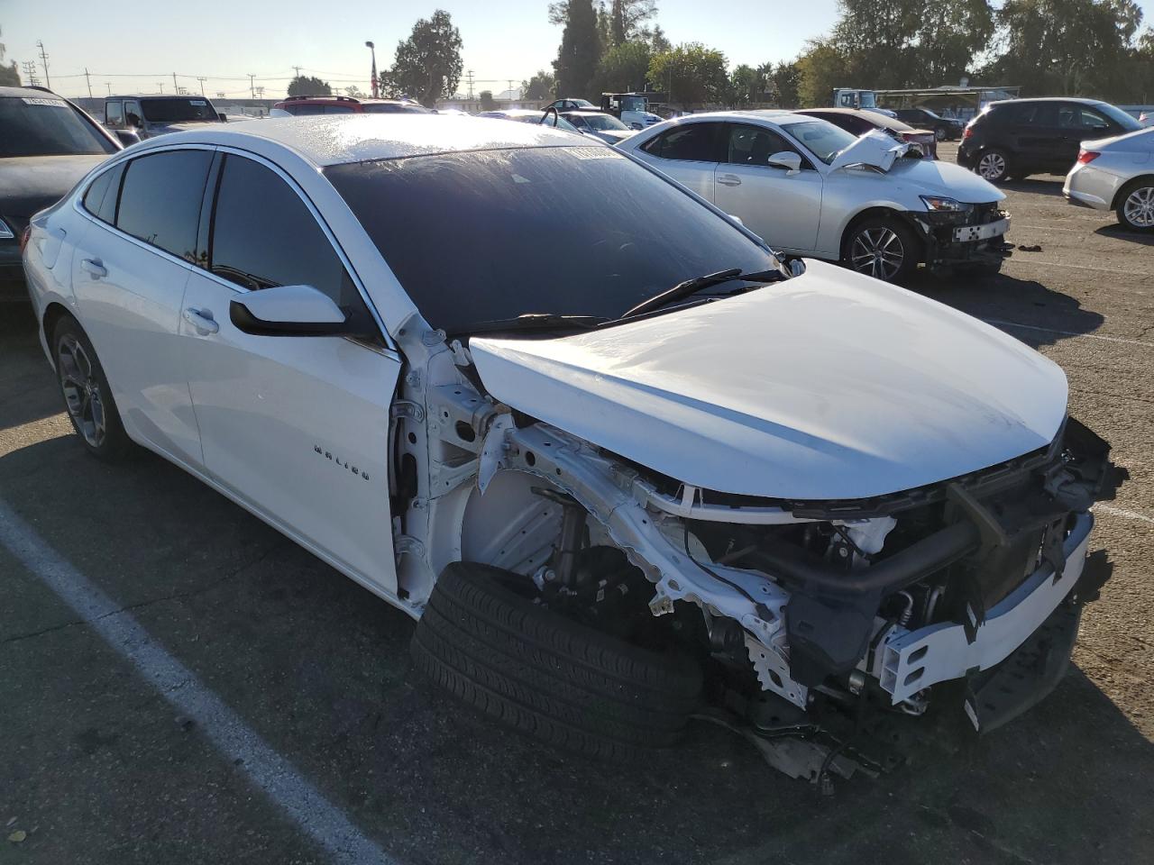 2023 Chevrolet Malibu VIN 1G1ZD5ST9PF211598 Copart auction photo, front end / minor dent/scratches damage thumbnail 4