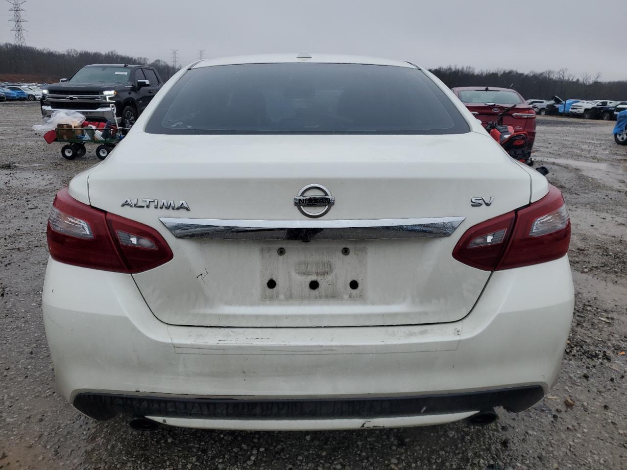 2018 Nissan Altima VIN 1N4AL3AP4JC230221 Copart auction photo, side / front end damage thumbnail 6