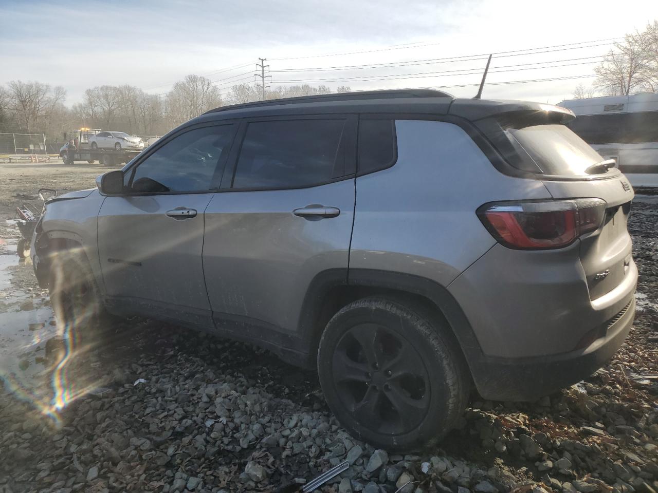 2018 Jeep Compass VIN 3C4NJDBB8JT395266 Copart auction photo, front end damage thumbnail 2