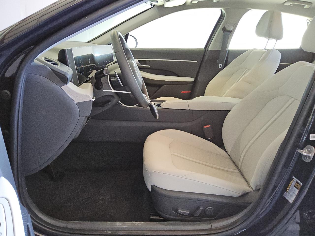 2025 Hyundai Sonata VIN KMHL34JJXSA107116 Copart auction photo, front end damage thumbnail 7