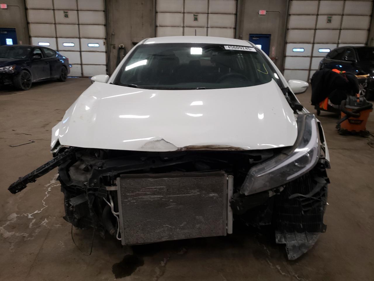 2017 KIA Forte VIN KNAFK5A85H5691415 Copart auction photo, front end damage thumbnail 5