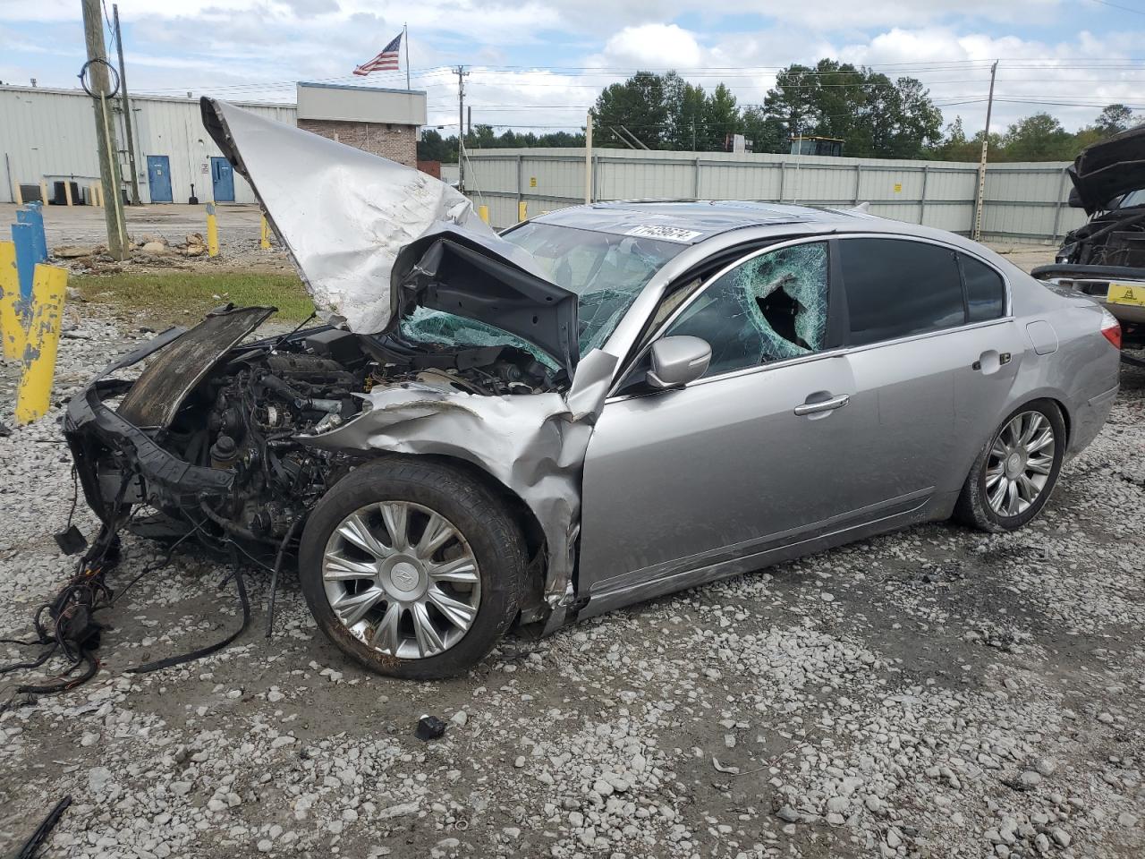2010 Hyundai Genesis VIN KMHGC4DE5AU105528