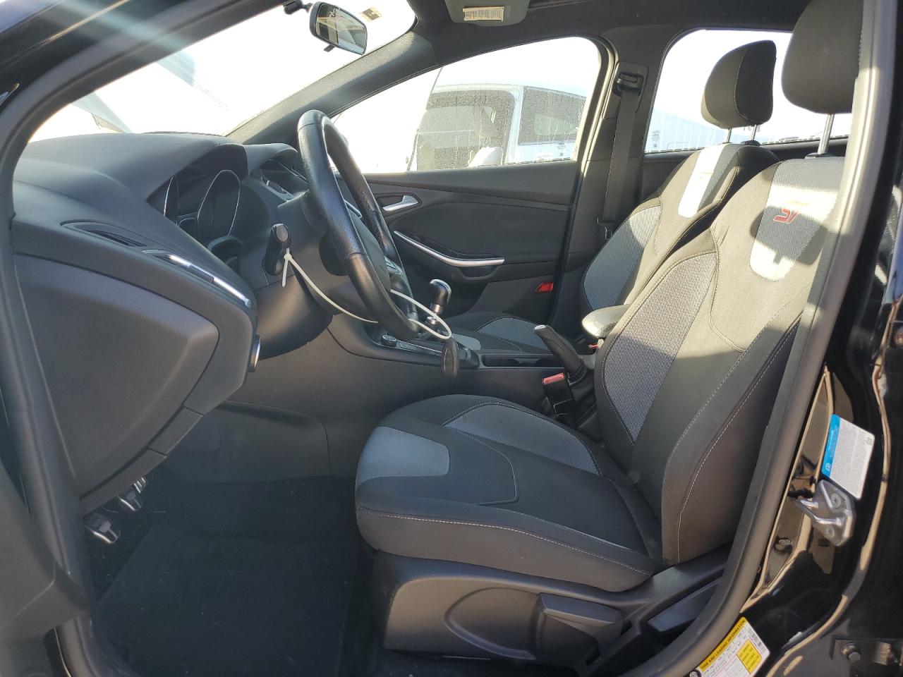 2017 Ford Focus VIN 1FADP3L96HL277132 Copart auction photo, water/flood damage thumbnail 7