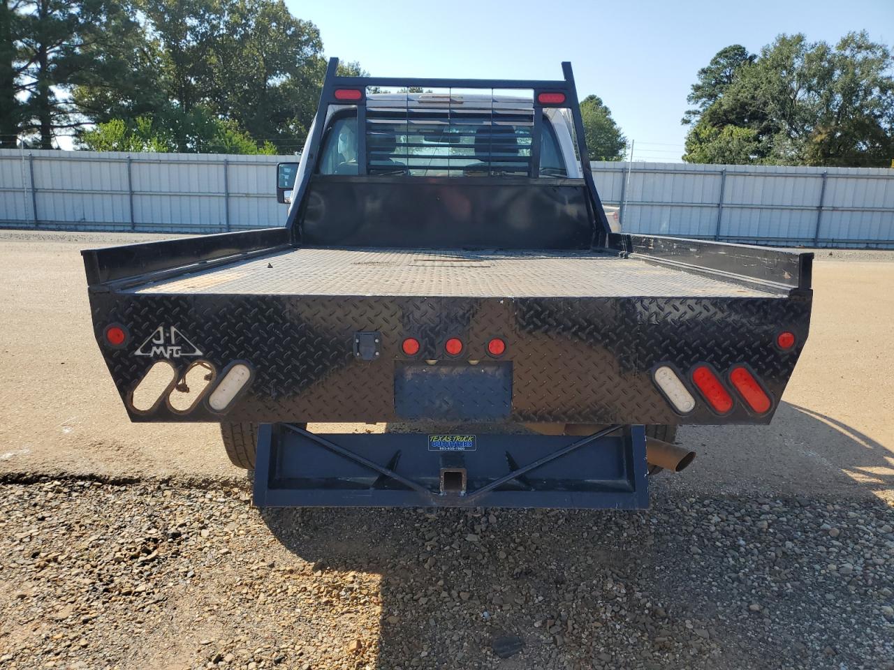 2012 Ford F250 VIN 1FTBF2A69CEB42988 Copart auction photo, side / front end damage thumbnail 6