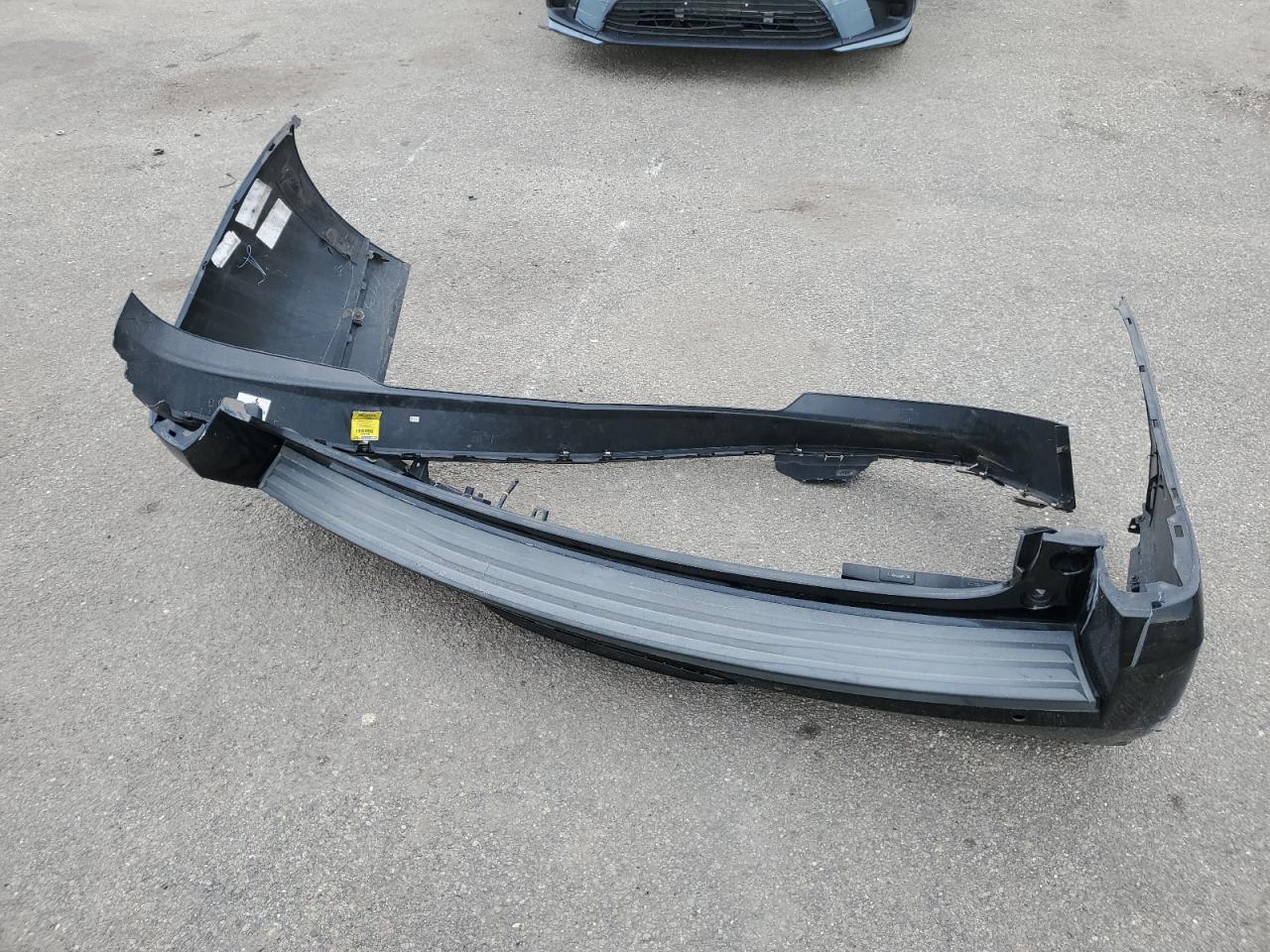 2018 Cadillac Escalade VIN 1GYS4BKJXJR307732 Copart auction photo, front end / side damage thumbnail 15