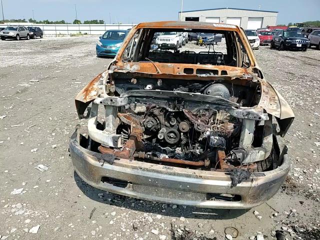 2021 RAM 1500 VIN 1C6RR7FG3MS536968 Copart auction photo, burn damage thumbnail 11