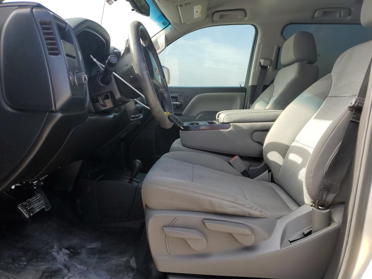 2018 Chevrolet Silverado VIN 3GCUKNEC0JG395337 Copart auction photo, front end / side damage thumbnail 7