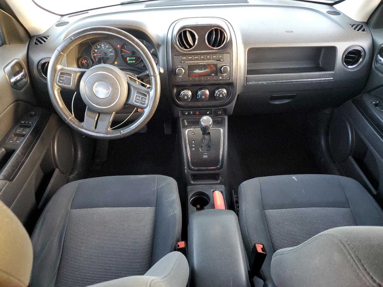 2011 Jeep Liberty (Patriot) VIN 1J4NT1GB7BD118627 Copart auction photo, side / water/flood damage thumbnail 8