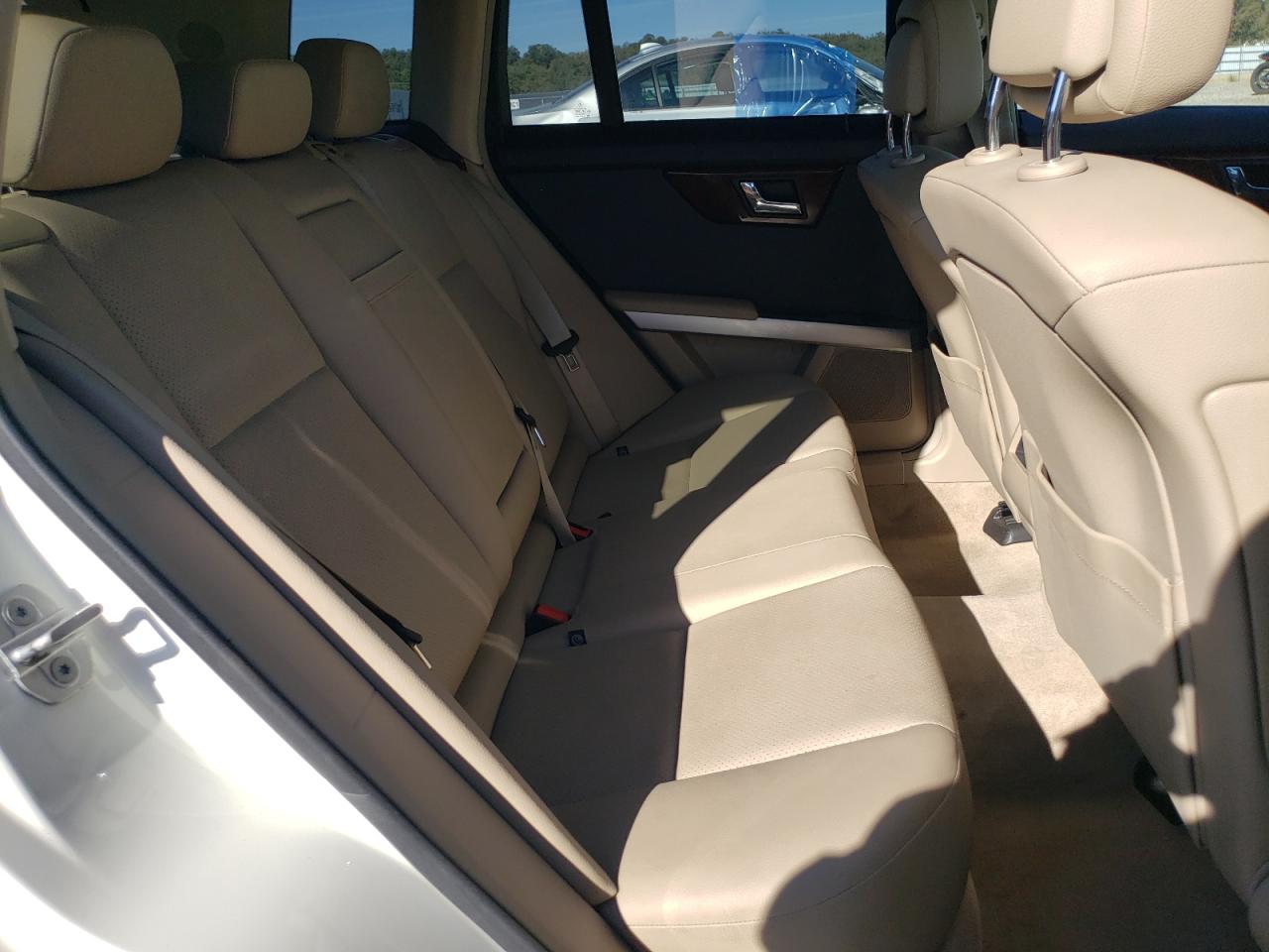 2010 Mercedes-Benz GLK-klasse VIN WDCGG5GB9AF444212 Copart auction photo, side / front end damage thumbnail 12