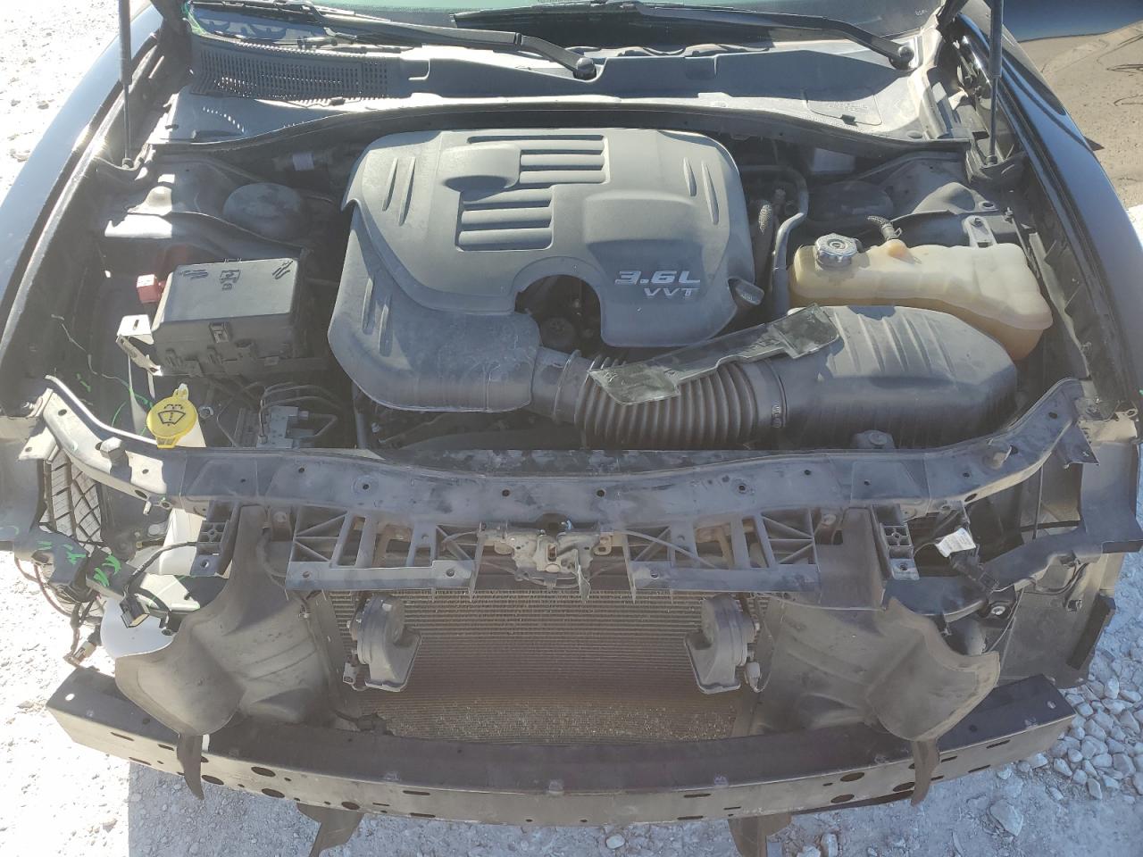 2019 Dodge Charger VIN 2C3CDXHG6KH597184 Copart auction photo, front end / top/roof damage thumbnail 11