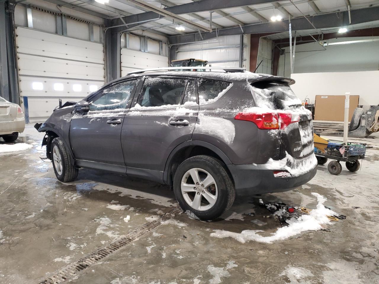 2013 Toyota RAV 4 VIN JTMWFREV2D5004478 Copart auction photo, front end damage thumbnail 2