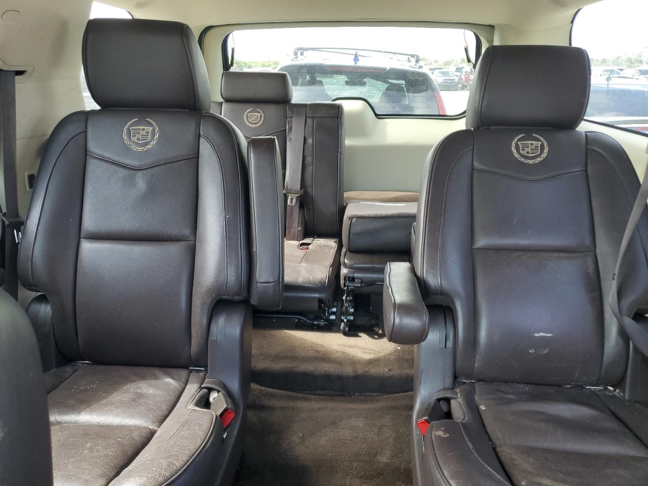 2013 Cadillac Escalade VIN 1GYS3DEF7DR244471 Copart auction photo, front end / minor dent/scratches damage thumbnail 10