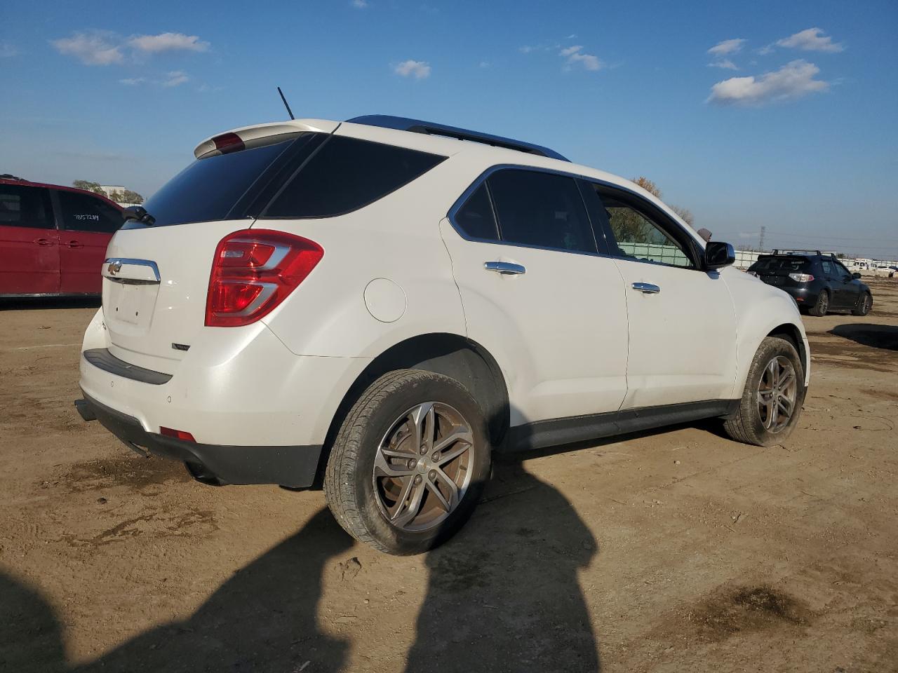2017 Chevrolet Equinox VIN 2GNFLGE33H6204654 Copart auction photo, front end / side damage thumbnail 3