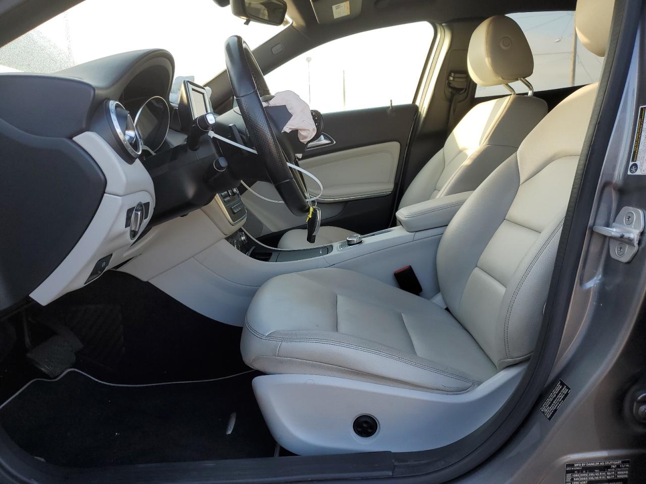 2015 Mercedes-Benz GLA-klasse VIN WDCTG4GB3FJ079720 Copart auction photo, front end damage thumbnail 7
