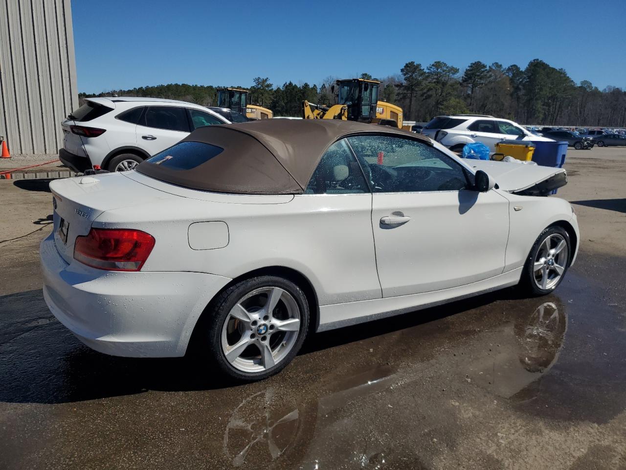 2012 BMW 1er VIN WBAUL7C51CVM83012 Copart auction photo, front end damage thumbnail 3