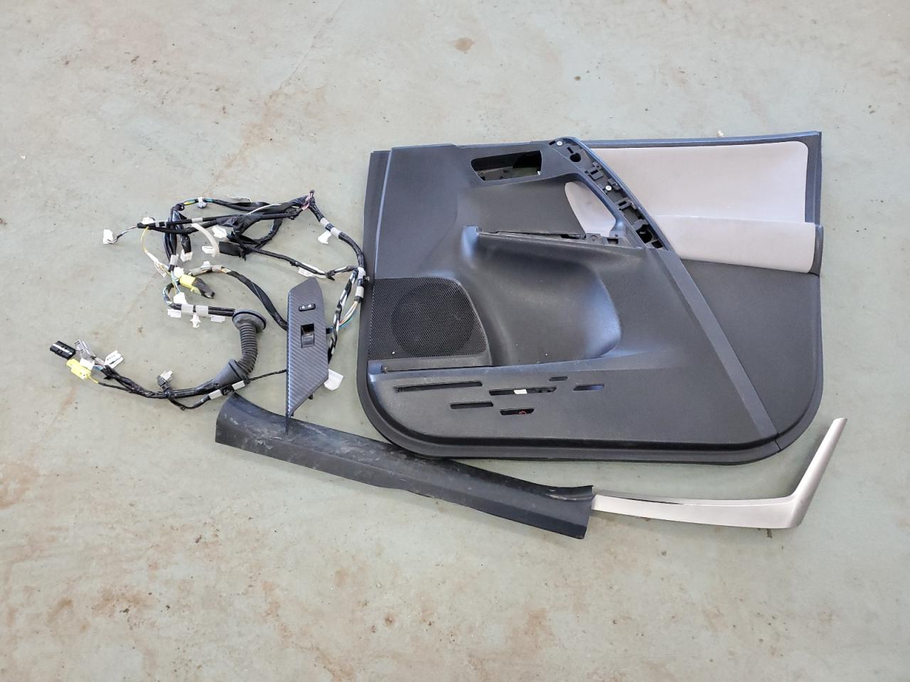 2015 Toyota RAV 4 VIN JTMRFREV0FD167300 Copart auction photo, all over damage thumbnail 13