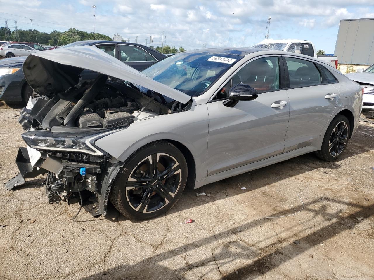 2022 KIA K5 VIN 5XXG64J29NG132801