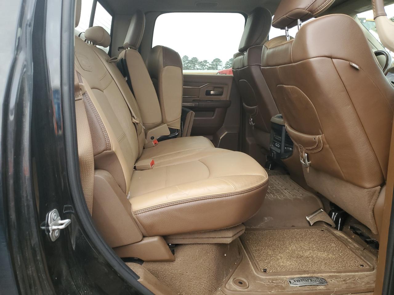 2019 RAM 3500 VIN 3C63RRKL5KG555465 Copart auction photo, vandalism damage thumbnail 10