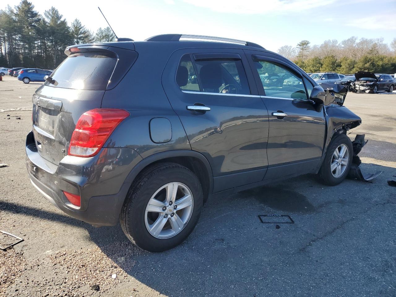 2018 Chevrolet Trax VIN KL7CJLSB7JB570980 Copart auction photo, front end / minor dent/scratches damage thumbnail 3