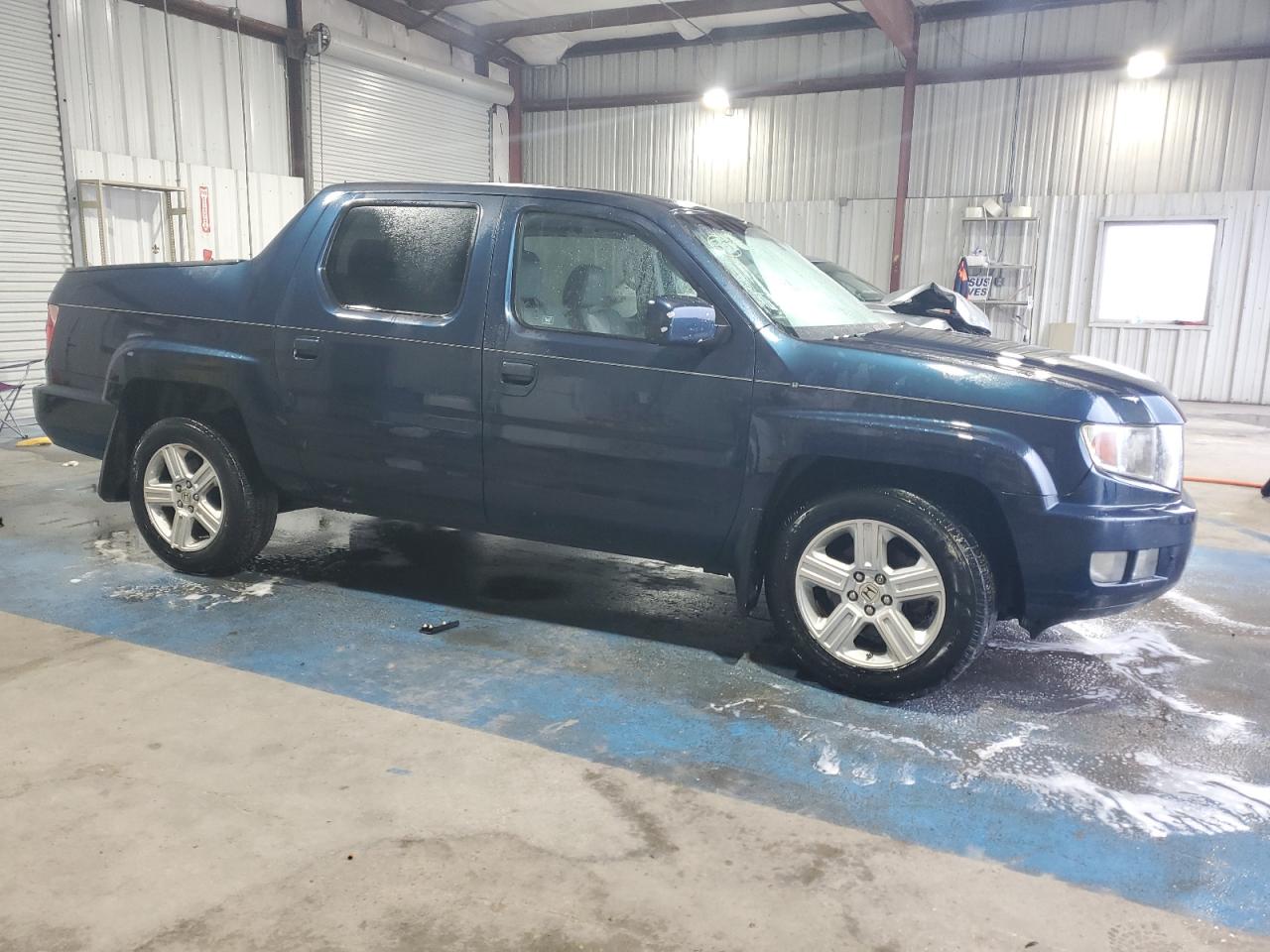 2010 Honda Ridgeline VIN 5FPYK1F54AB005105 Copart auction photo, minor dent/scratches damage thumbnail 4