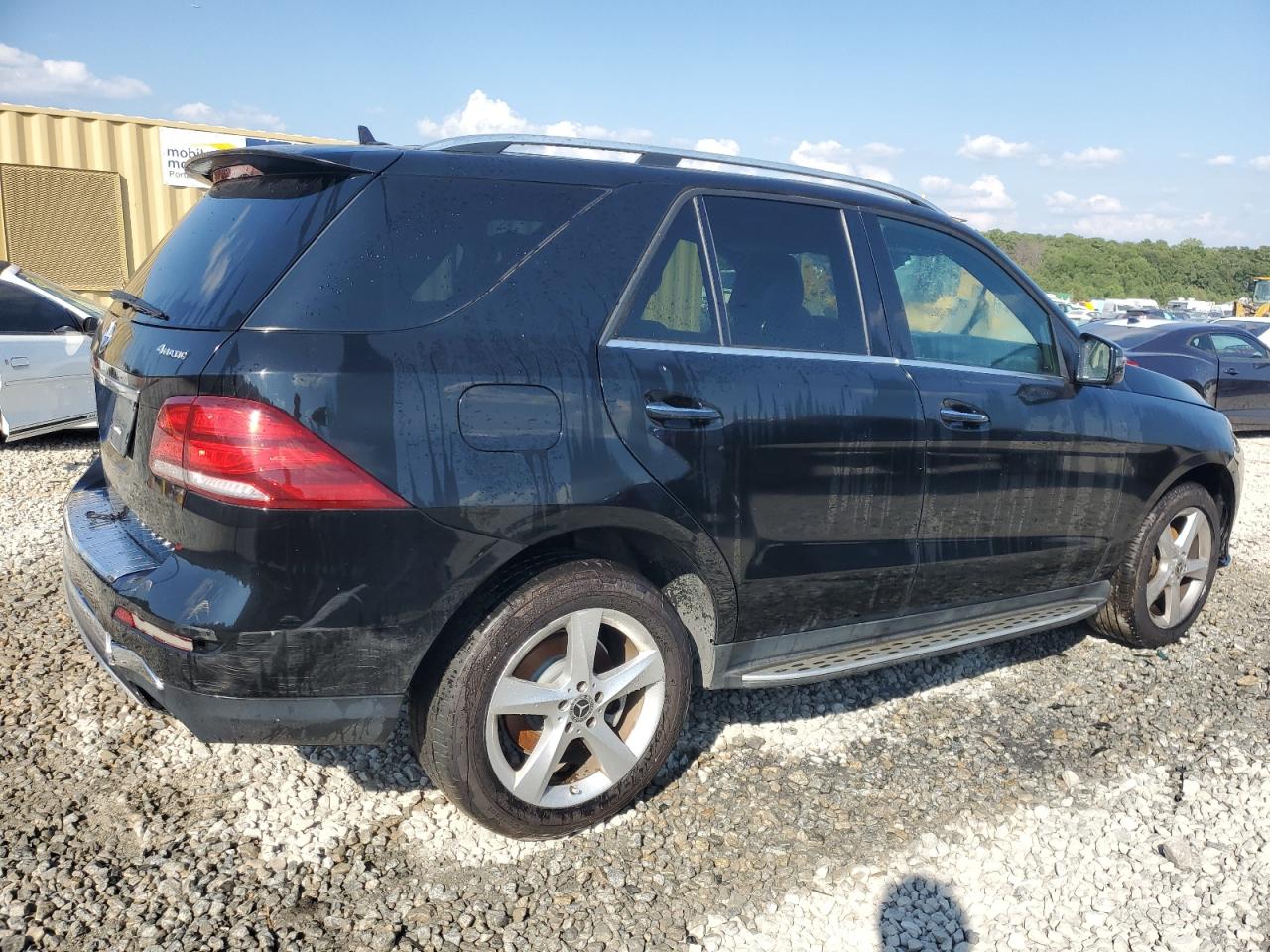 2017 Mercedes-Benz GLE VIN 4JGDA5HB9HA993713 Copart auction photo, front end / undercarriage damage thumbnail 3