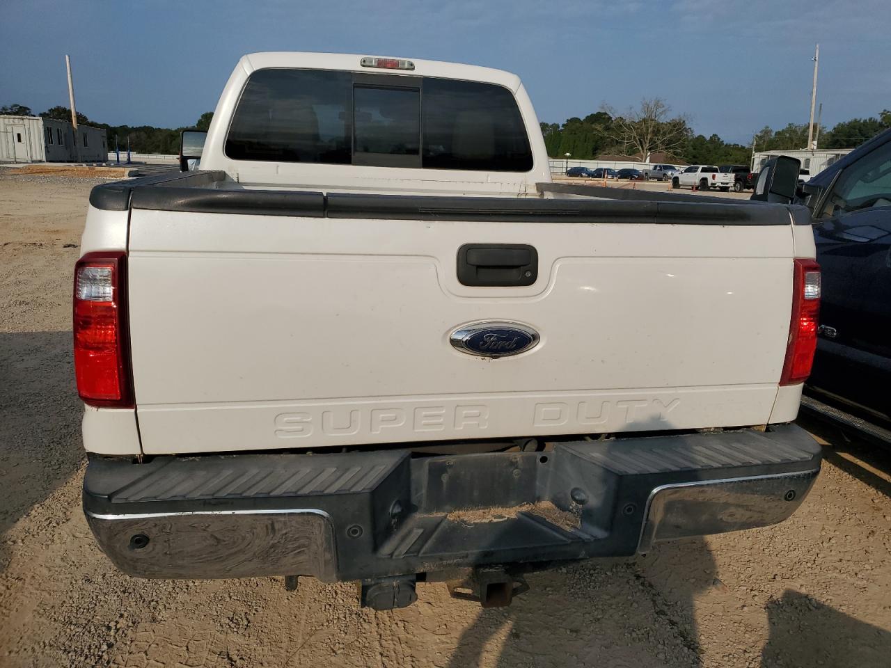 2015 Ford F250 VIN 1FT7W2B64FED03627 Copart auction photo, front end damage thumbnail 6