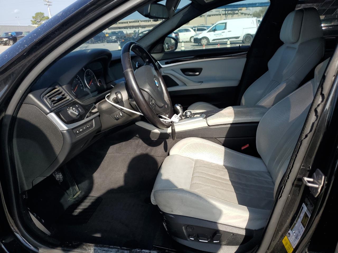 2013 BMW M5 VIN WBSFV9C58DC772881 Copart auction photo, burn - interior damage thumbnail 7