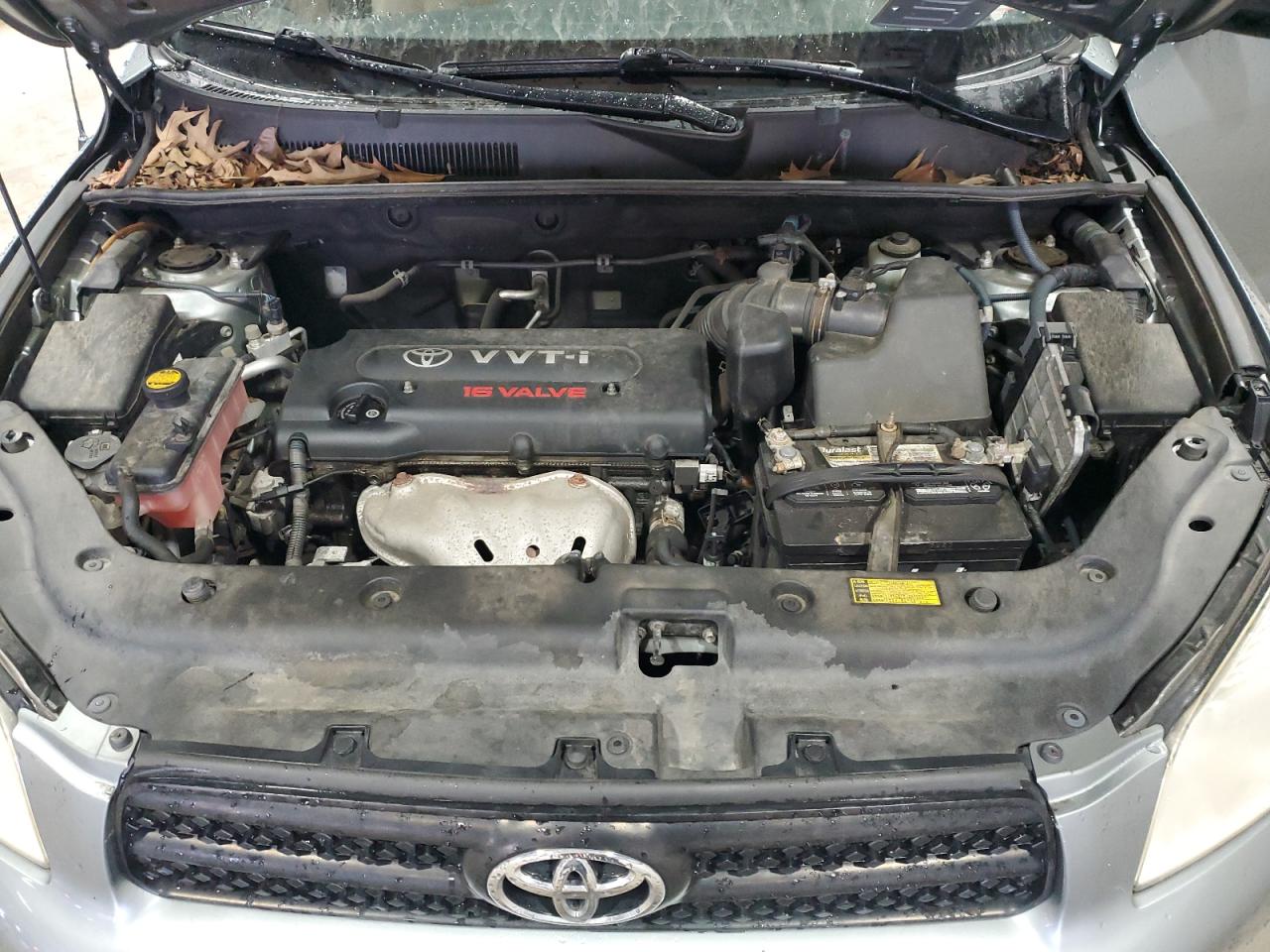 2006 Toyota RAV 4 VIN JTMZD33V666010154 Copart auction photo, minor dent/scratches damage thumbnail 12