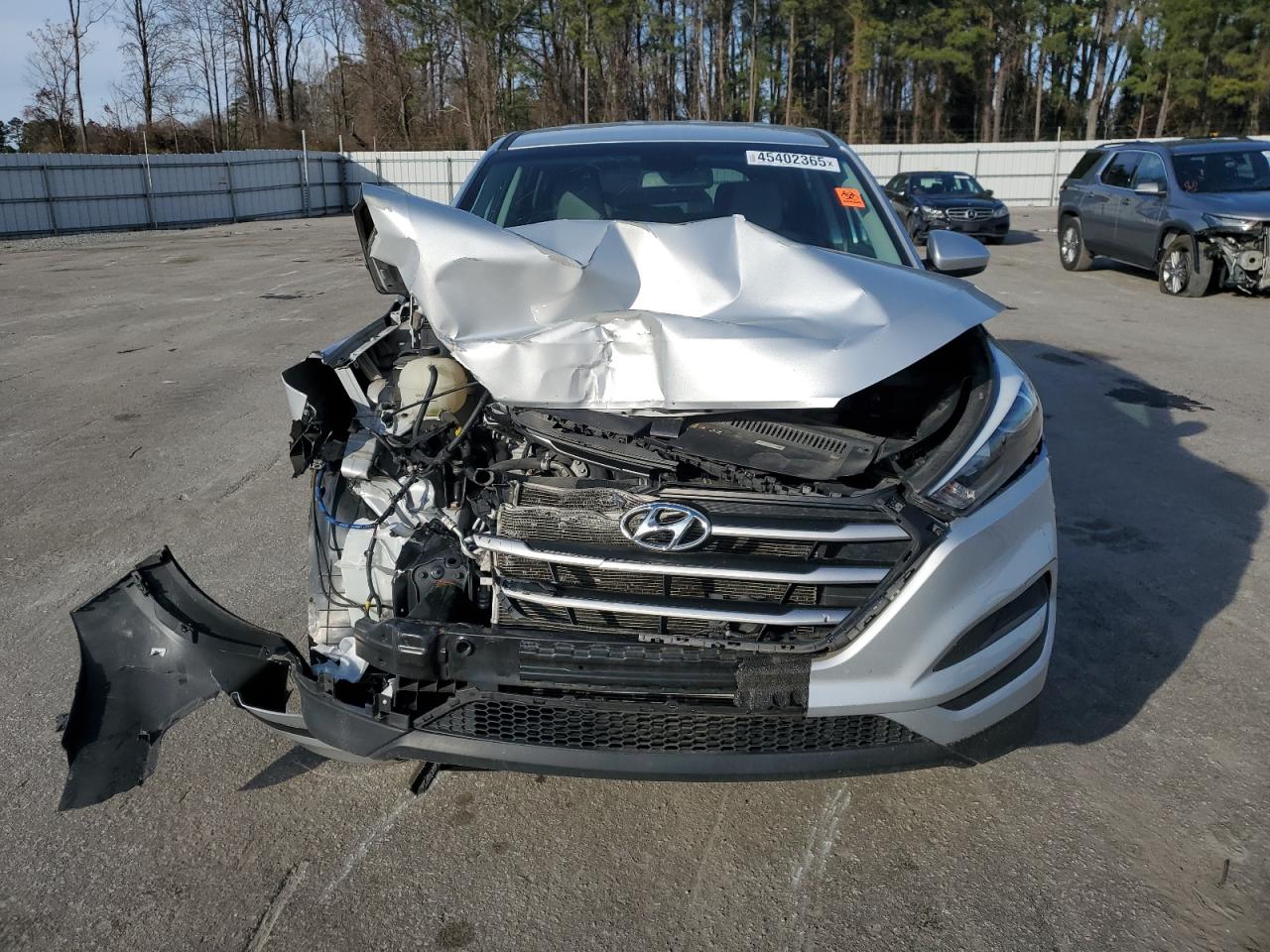 2018 Hyundai Tucson VIN KM8J2CA42JU698263 Copart auction photo, front end / side damage thumbnail 5