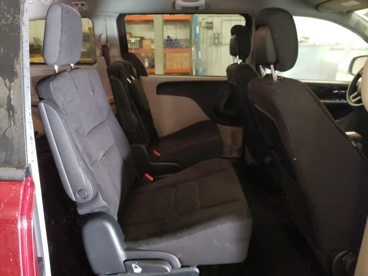 2019 Dodge Caravan VIN 2C4RDGBG5KR799197 Copart auction photo, front end / rear end damage thumbnail 11