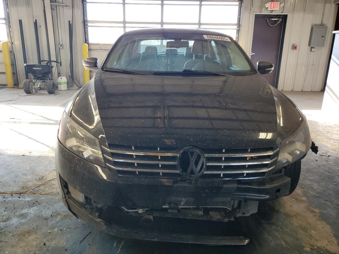 2015 Volkswagen Passat VIN 1VWCS7A31FC123156 Copart auction photo, front end / rear end damage thumbnail 5