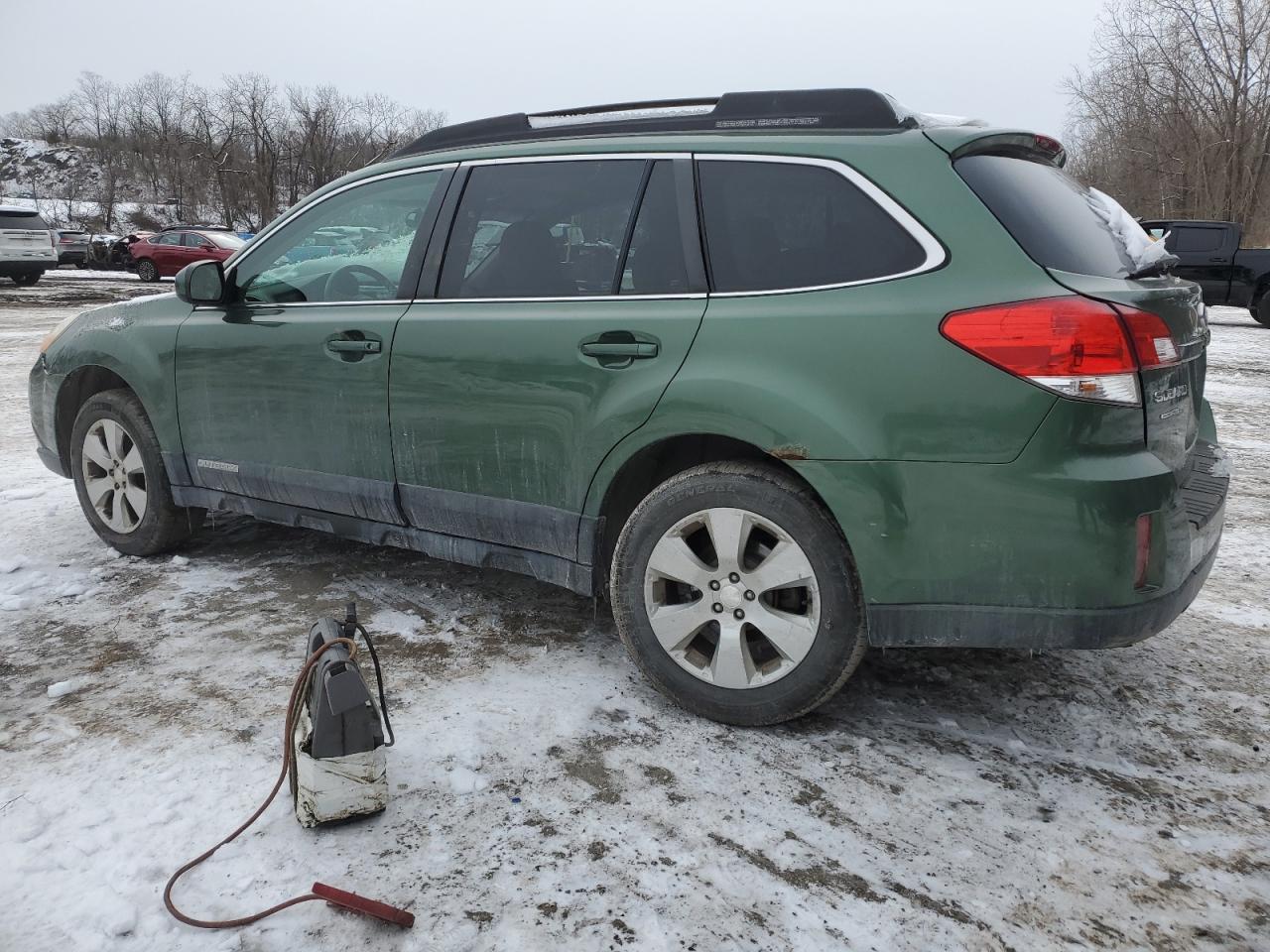 2010 Subaru Outback VIN 4S4BRBCC5A1332703 Copart auction photo, side / all over damage thumbnail 2
