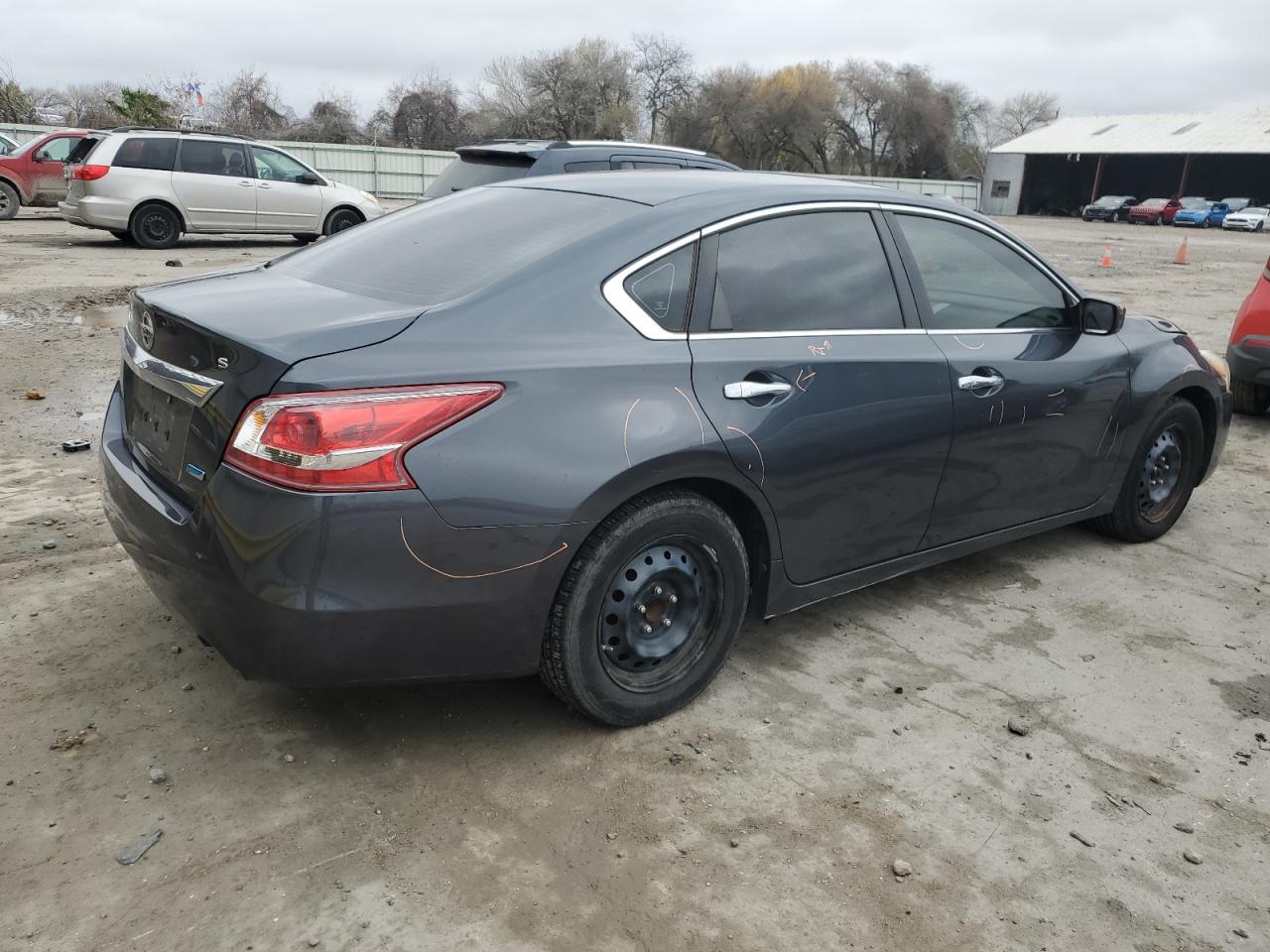 2013 Nissan Altima VIN 1N4AL3AP2DN490075 Copart auction photo, all over / minor dent/scratches damage thumbnail 3