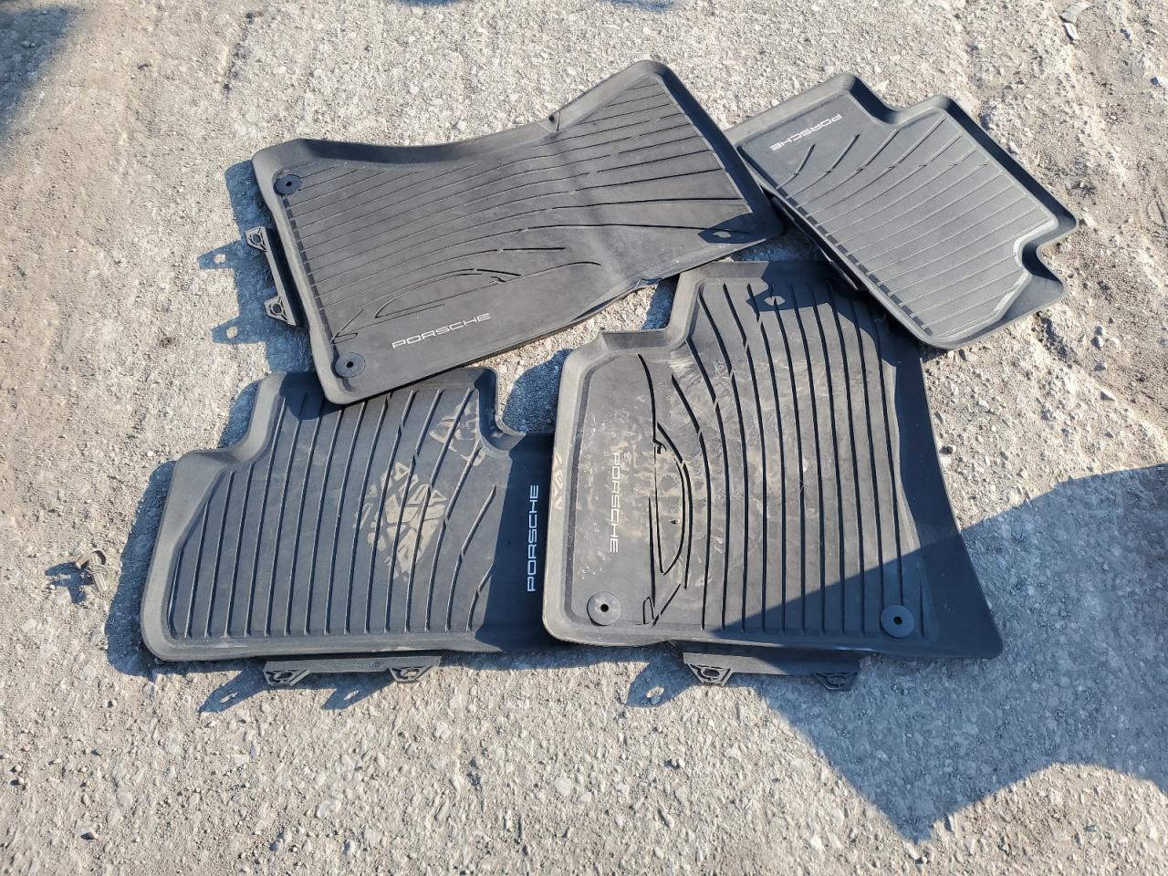 2018 Porsche Macan VIN WP1AA2A56JLB06216 Copart auction photo, mechanical / undercarriage damage thumbnail 15