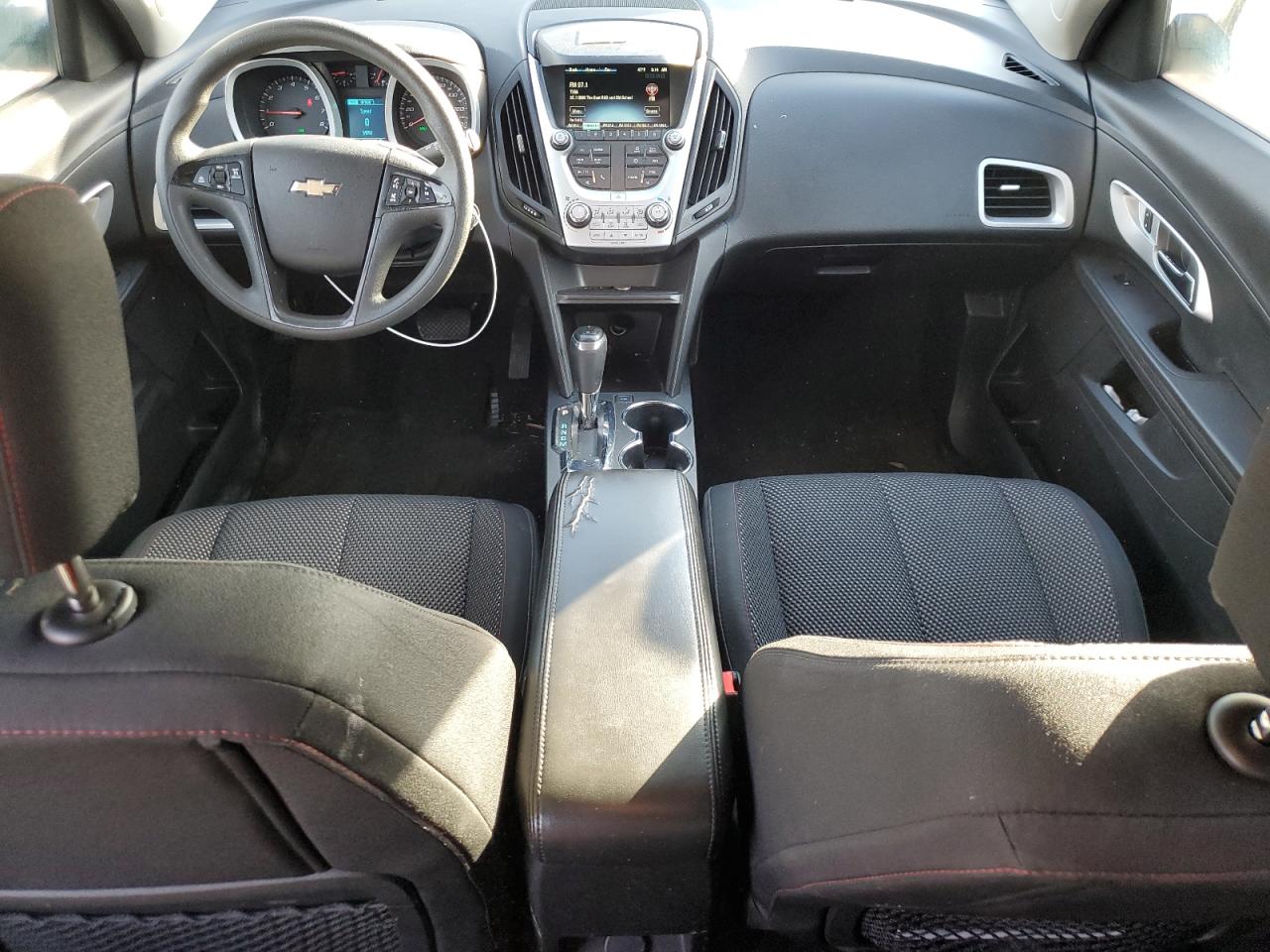 2017 Chevrolet Equinox VIN 2GNALBEK7H1586172 Copart auction photo, front end damage thumbnail 8