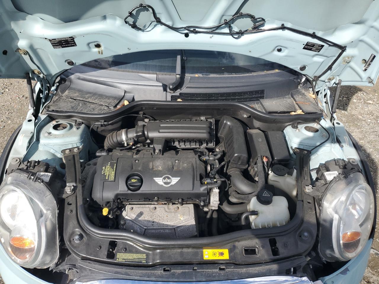 2013 MINI Cooper VIN WMWSU3C52DT681611 Copart auction photo, minor dent/scratches damage thumbnail 11