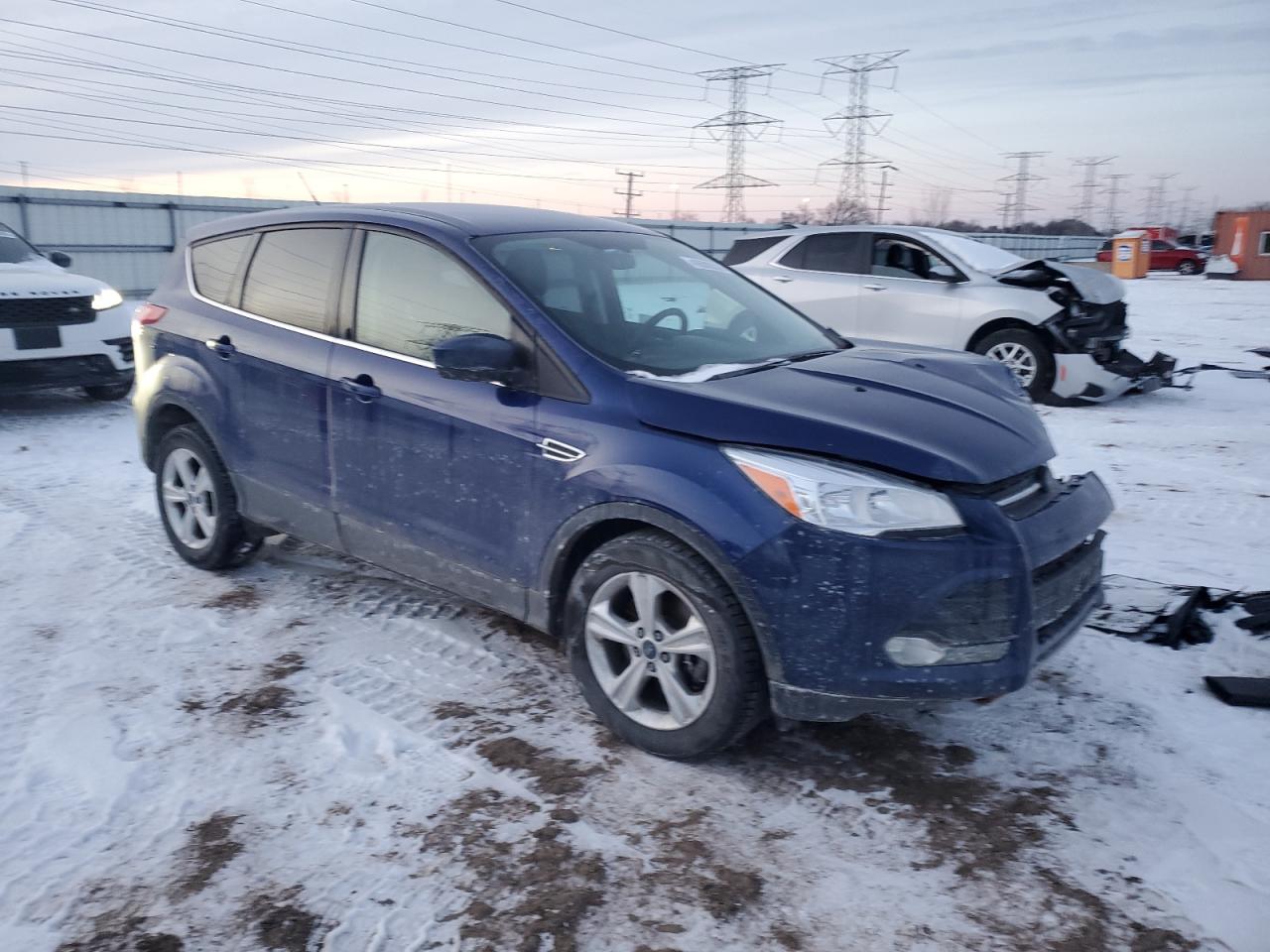 2015 Ford Escape VIN 1FMCU0G98FUC57751 Copart auction photo, front end / side damage thumbnail 4